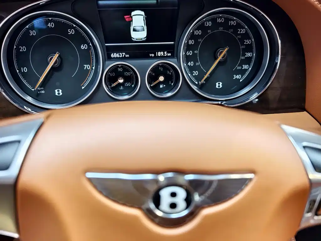 Flying Spur 4.0 T V8 Standard