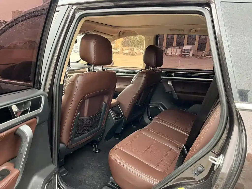 Yema T70 T70 S Sport 1.8 T CVT Flagship
