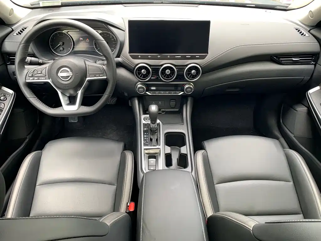 Sylphy 1.6 L CVT Joy