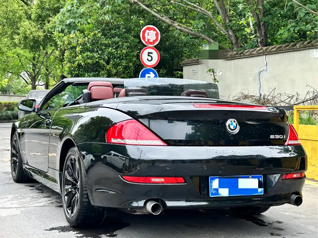 BMW 6 Series 630 i Convertible Coupe