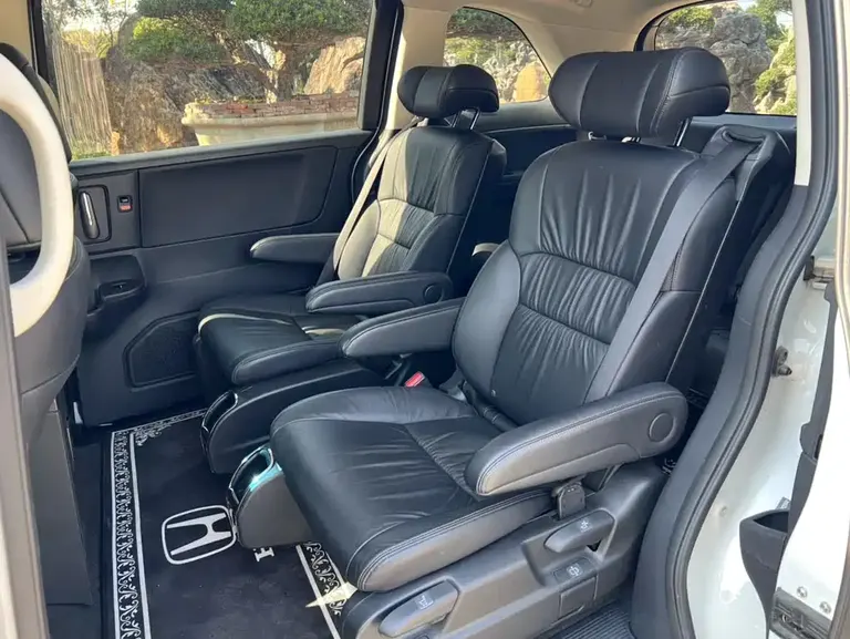 Honda Odyssey 2.0 L Sharp· Smart Enjoyment