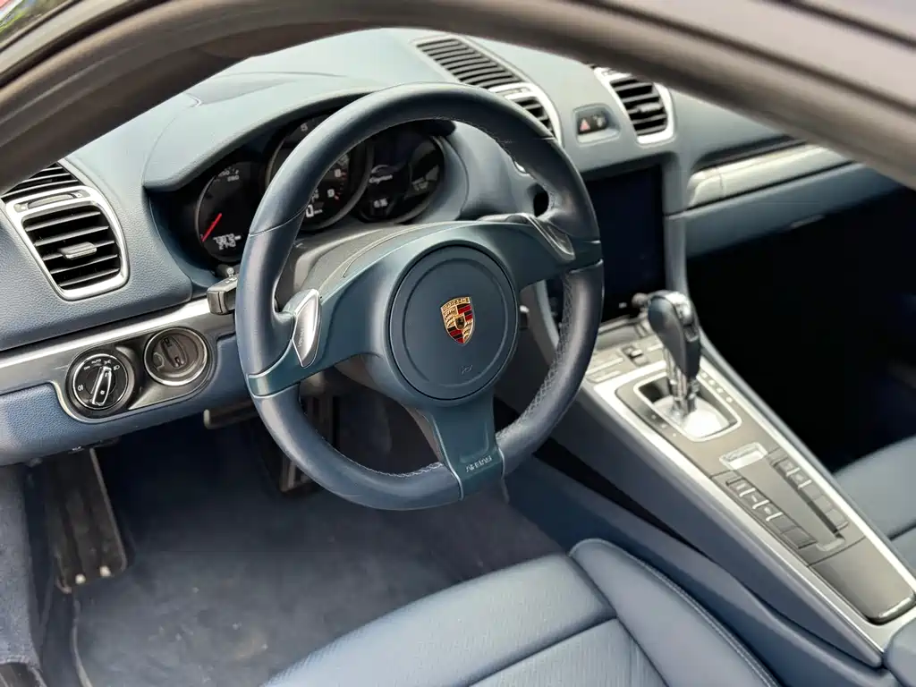 Cayman Cayman 2.7 L