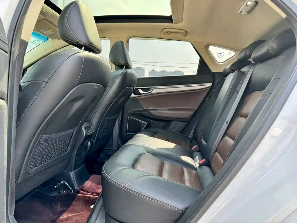 Emgrand GS Grace 1.3 T Auto Premium Style