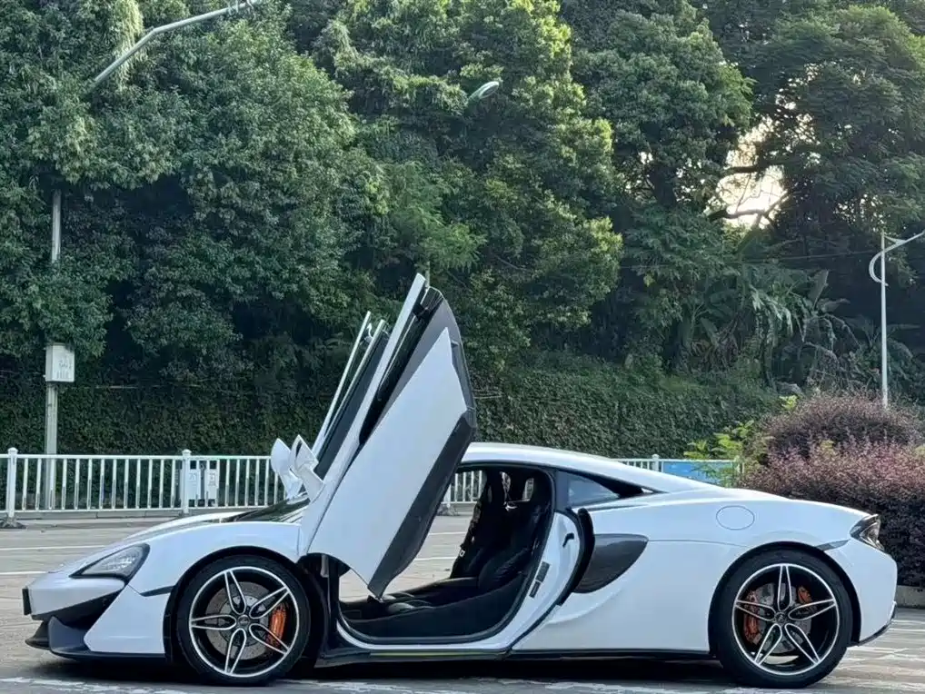 McLaren 540 C 3.8 T Coupe