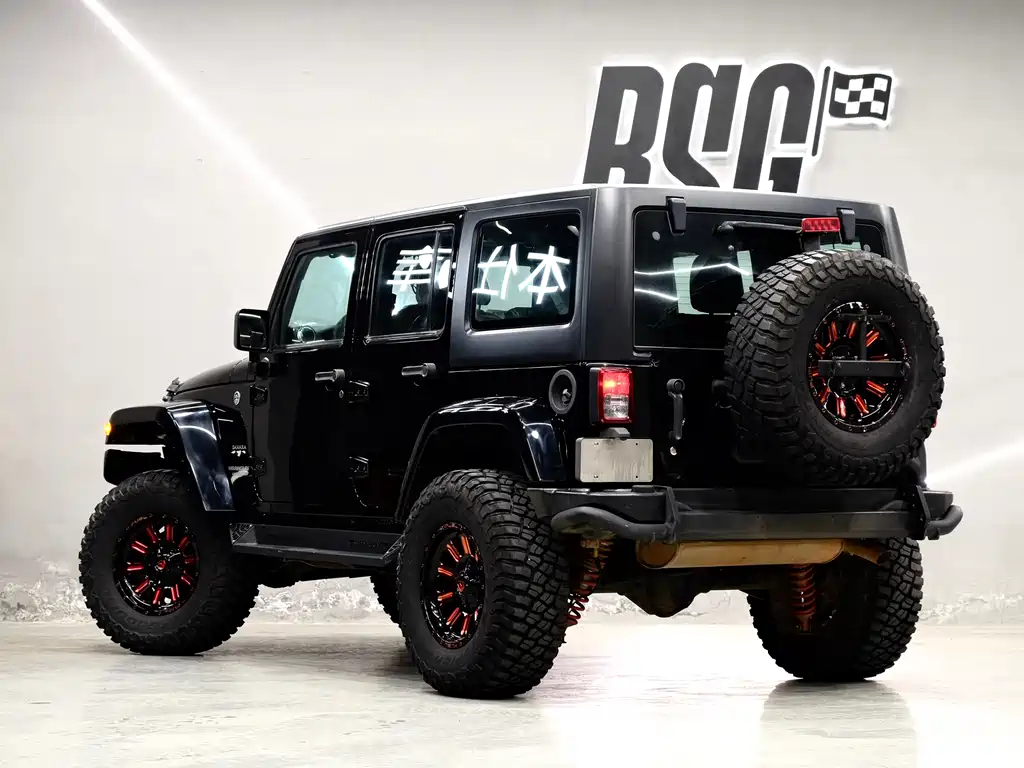 Wrangler 3.0 L Sahara 4-door Comfort Enjoyment