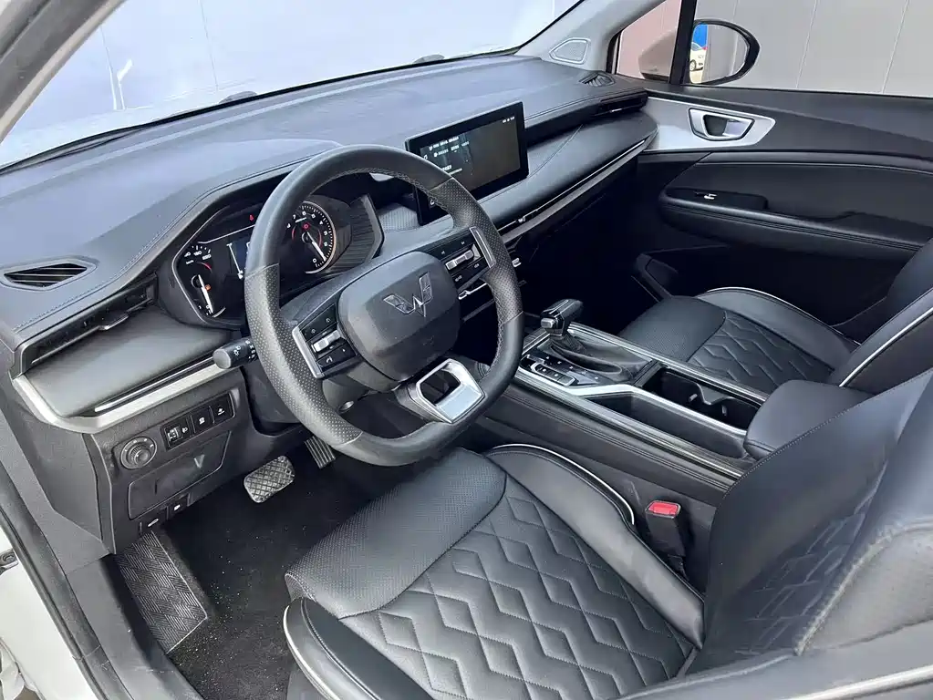 Wuling Jiachen 1.5 T CVT Premium Flagship