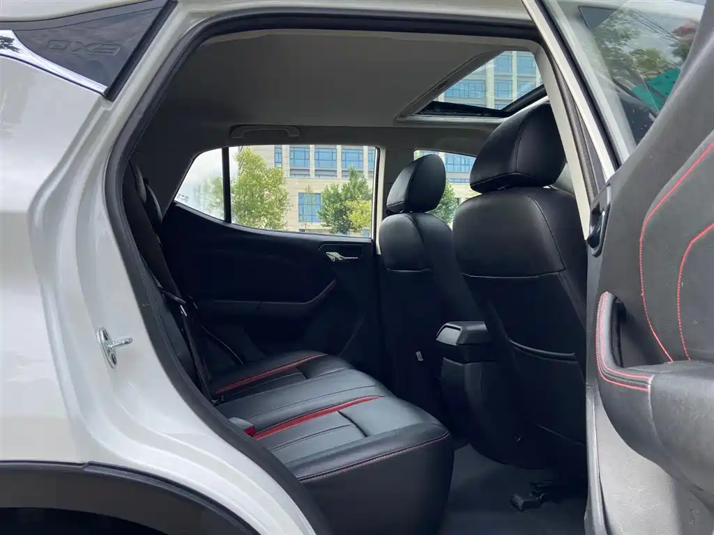 Soueast DX3 1.5 L Manual Distinguished