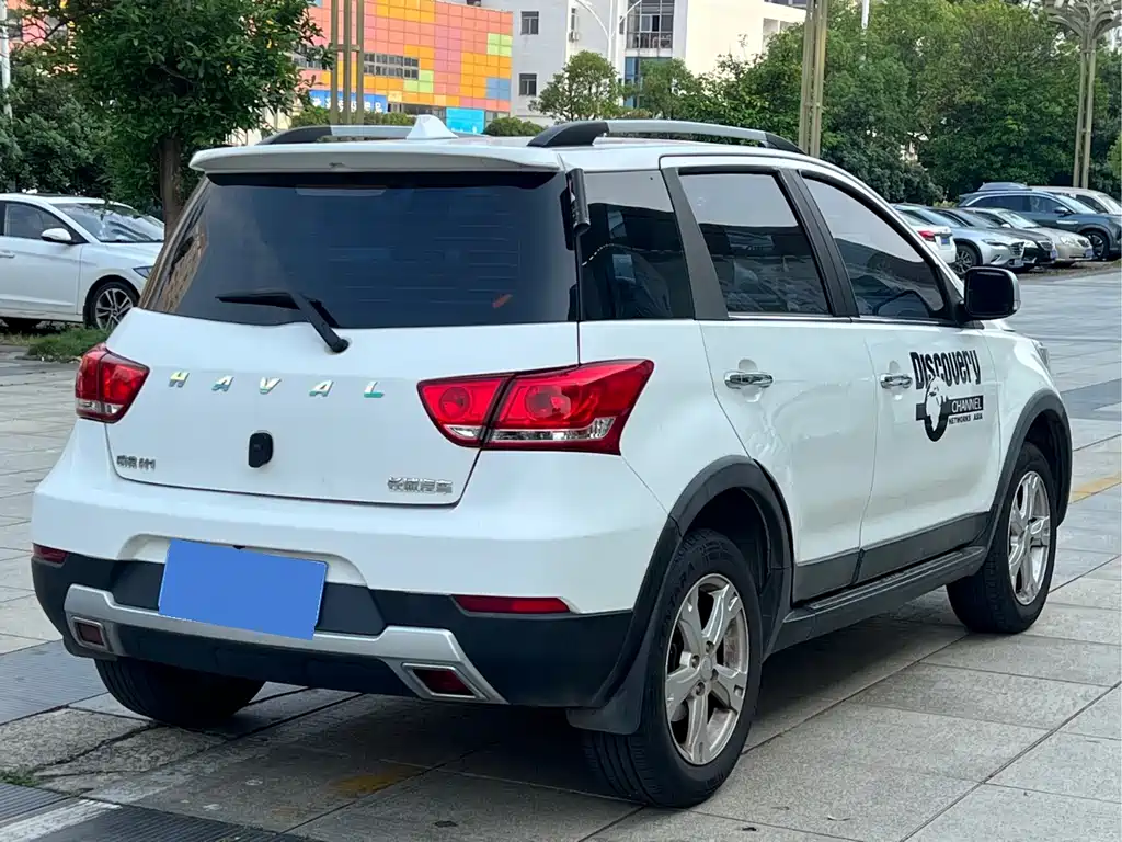Haval H1 哈弗H1 2017款 蓝标 1.5 L AMT尊贵型