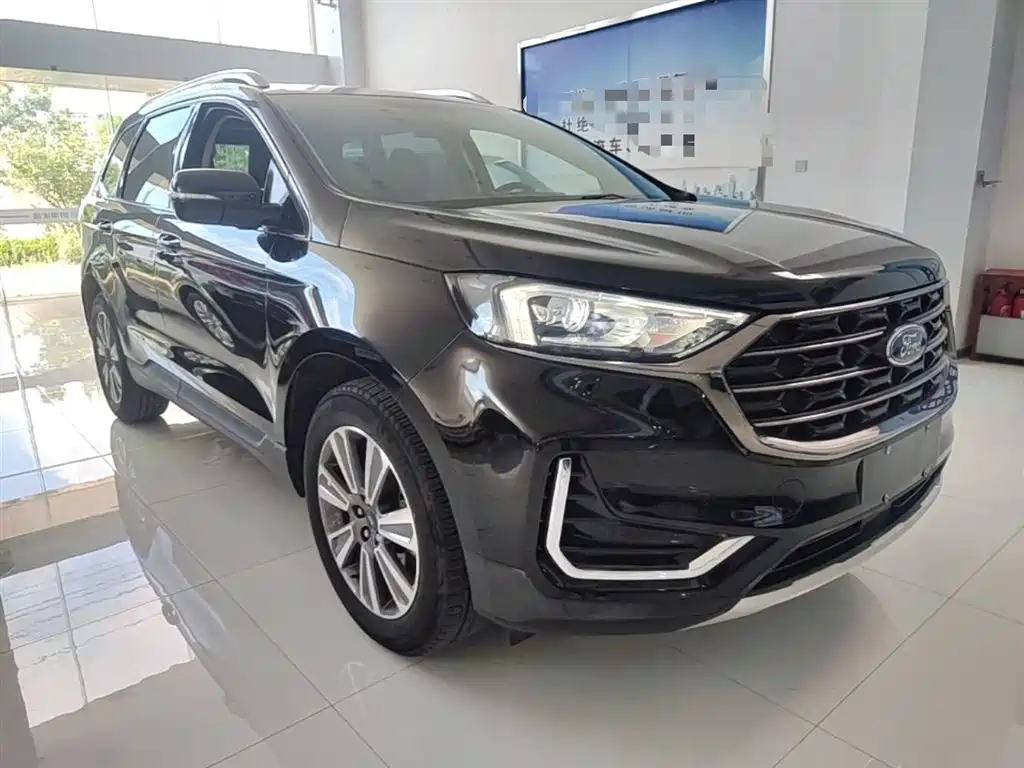 Edge PLUS EcoBoost 245 2 WD Platinum Sharp 5-seat