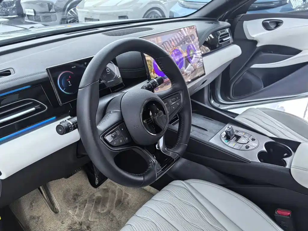 Seal 06 DM-i 120 KM Flagship