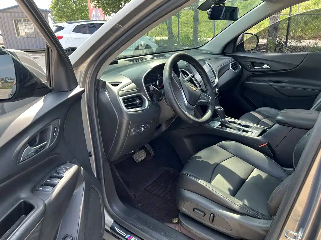 Equinox 535 T Auto Control World CN-VI