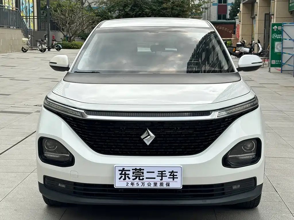 Baojun RM-5 宝骏RM-5 2019款 1.5 T 手动24小时在线精英型 5座