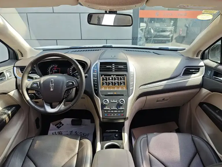 Lincoln MKC 2.0 T 4 WD Graceful