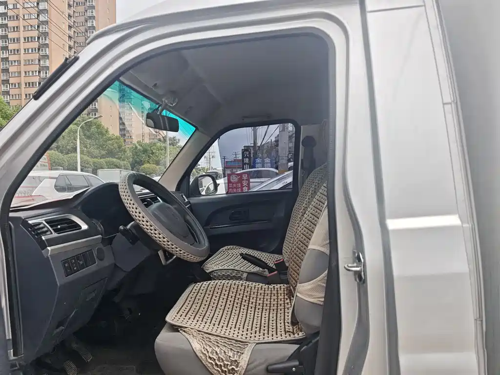 Jinbei T3 金杯T3 2021款 1.5 L 国VI舒适型SWC15 M
