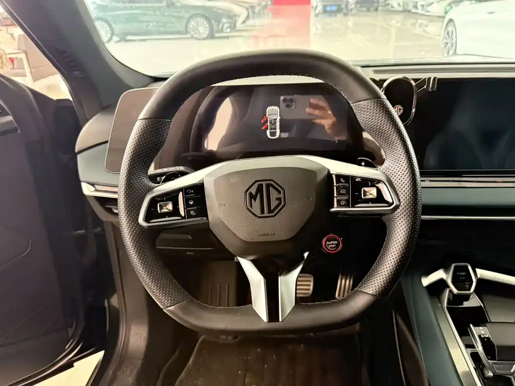 MG7 1.5 T DCT Supreme Beauty Grace