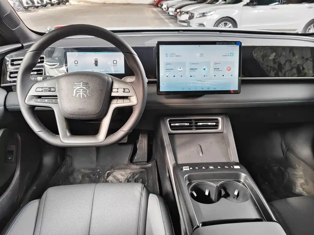 Qin L 秦L 2026款 DM-i 128 KM进取型