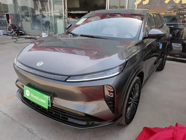 Dongfeng Fengshen L8 112 KM Dream