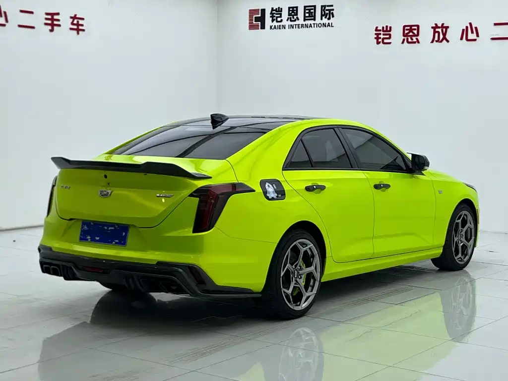 Cadillac CT4 28 T Luxury