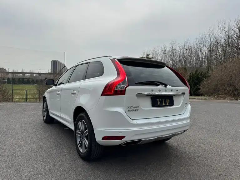 Volvo XC60 T5 AWD Smart Progress Upgraded