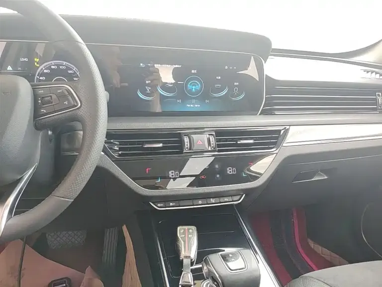 Hongqi HS5 Facelift 2.0 T Connected Flagship Enjoyment