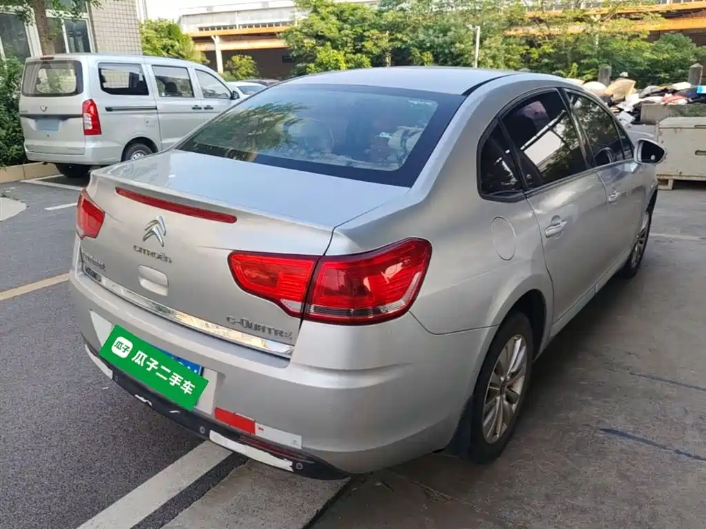 C-Quatre Sedan 1.6 L Auto Fashionable