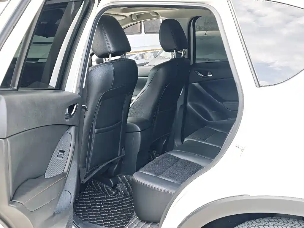 Mazda CX-5 马自达CX-5 2013款 2.0 L 自动四驱尊贵型