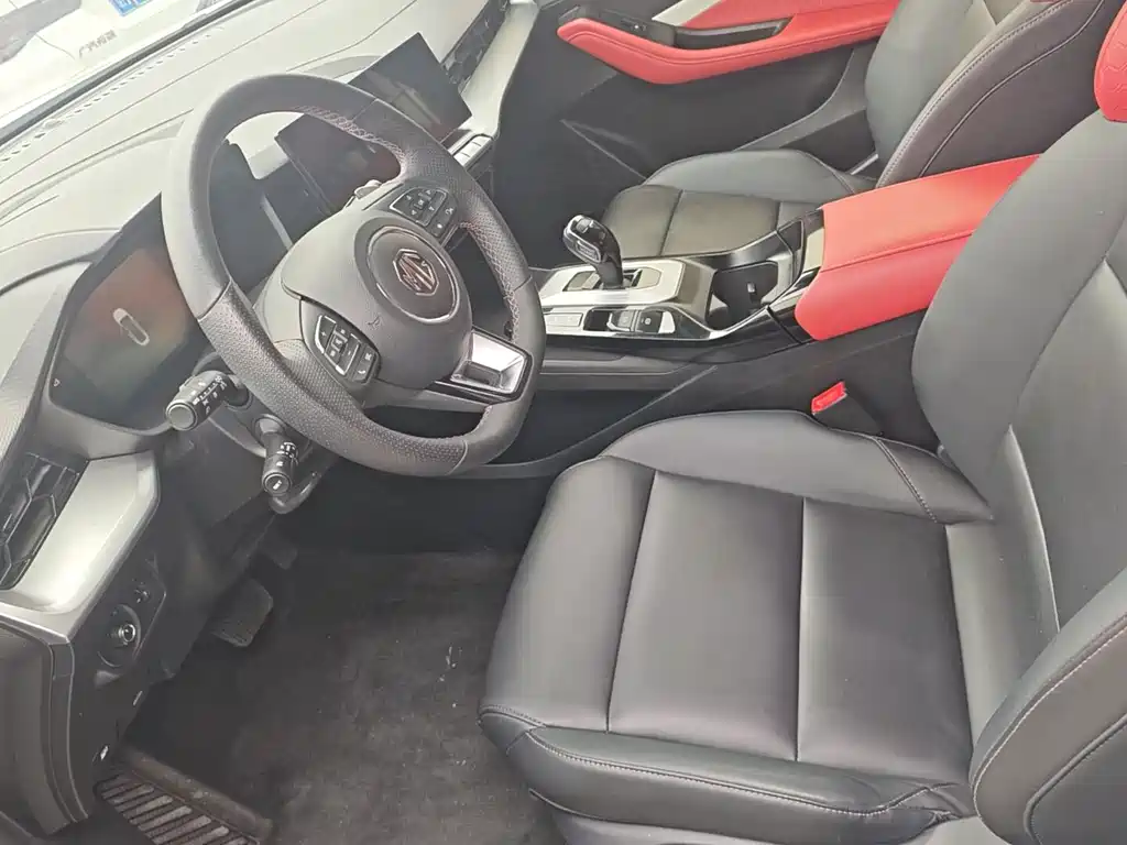 MG5 300 TGI DCT Youth Luxury Trend