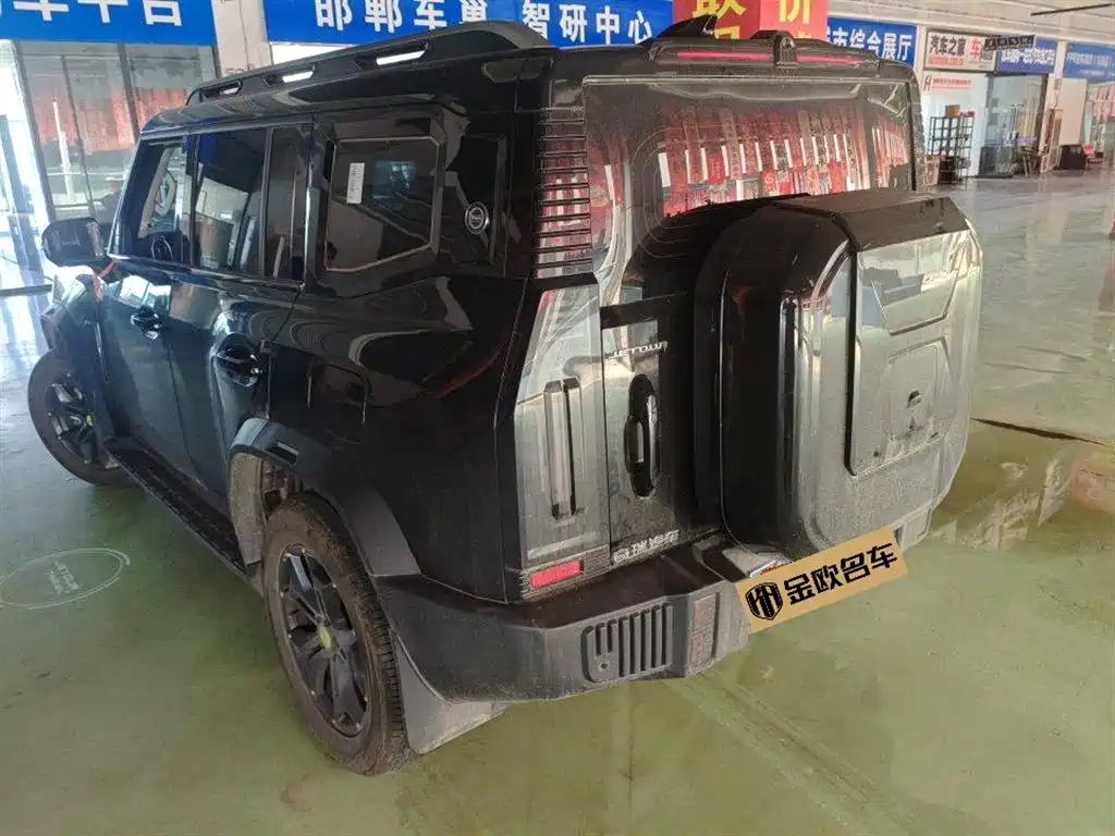 Jetour Traveller 2.0 T 4 WD Cross PRO