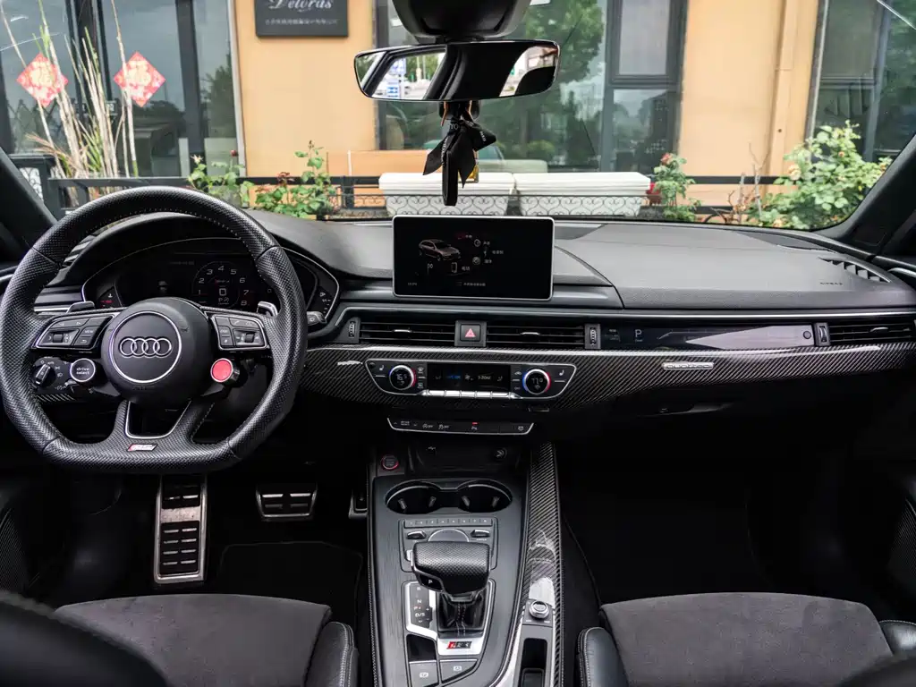 Audi RS 4 RS 4 2.9 T Avant
