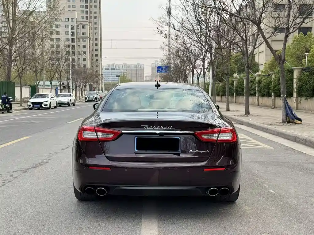 Quattroporte 3.0 T Luxury