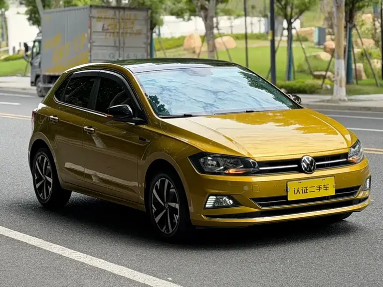 Volkswagen Polo Plus 1.5 L Auto Trend Cool Smart Supreme