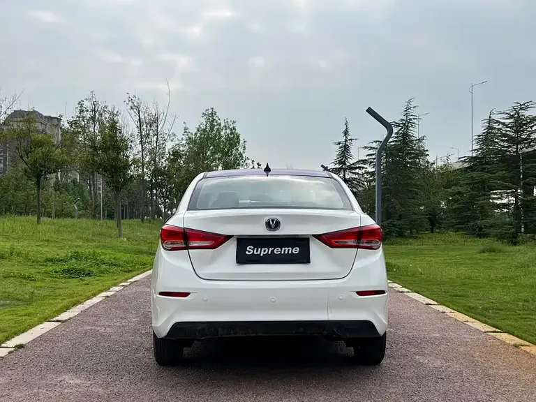 Changan Yuexiang 1.5 L DCT Luxury CN-VI