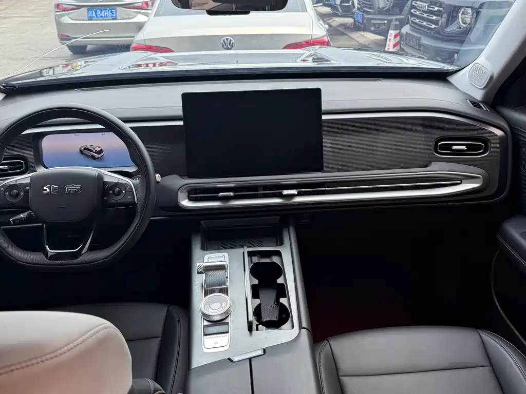 BAIC BJ30 1.5 T Magic Core Electric Drive Advanced