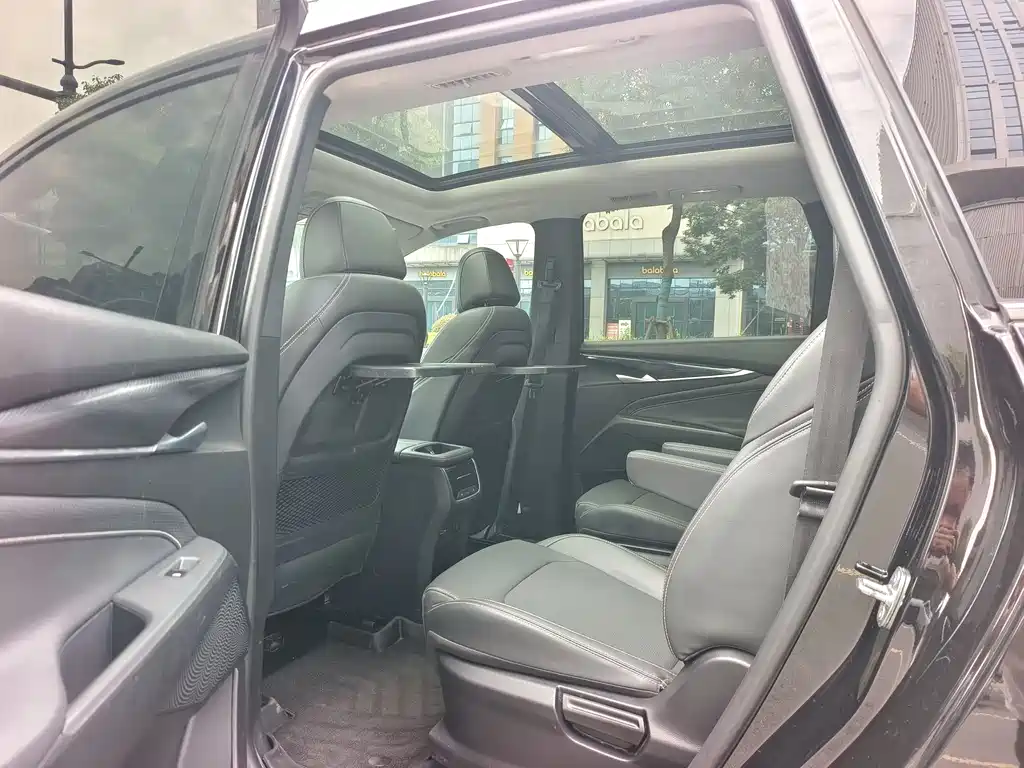 Maxus G50 PLUS 1.5 T Auto Escort