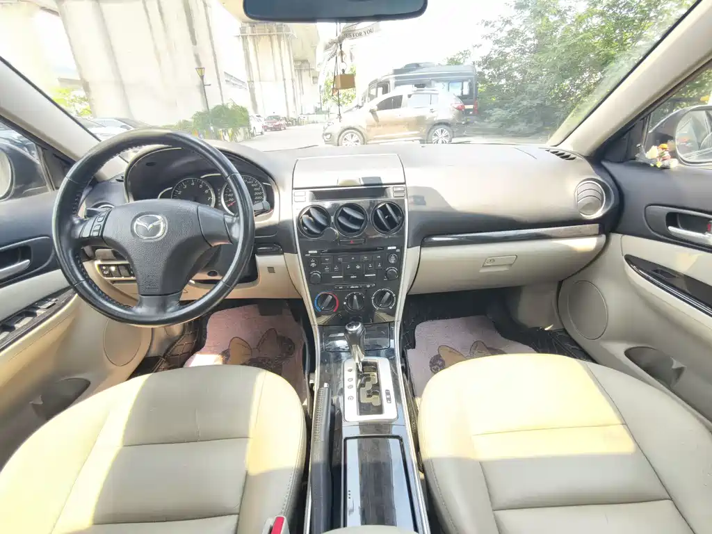 Mazda 6 2.0 L Auto Fashion