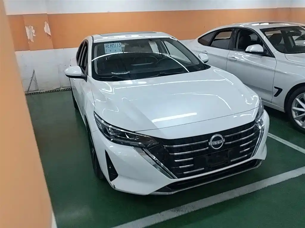 Sylphy 1.6 L CVT Joy