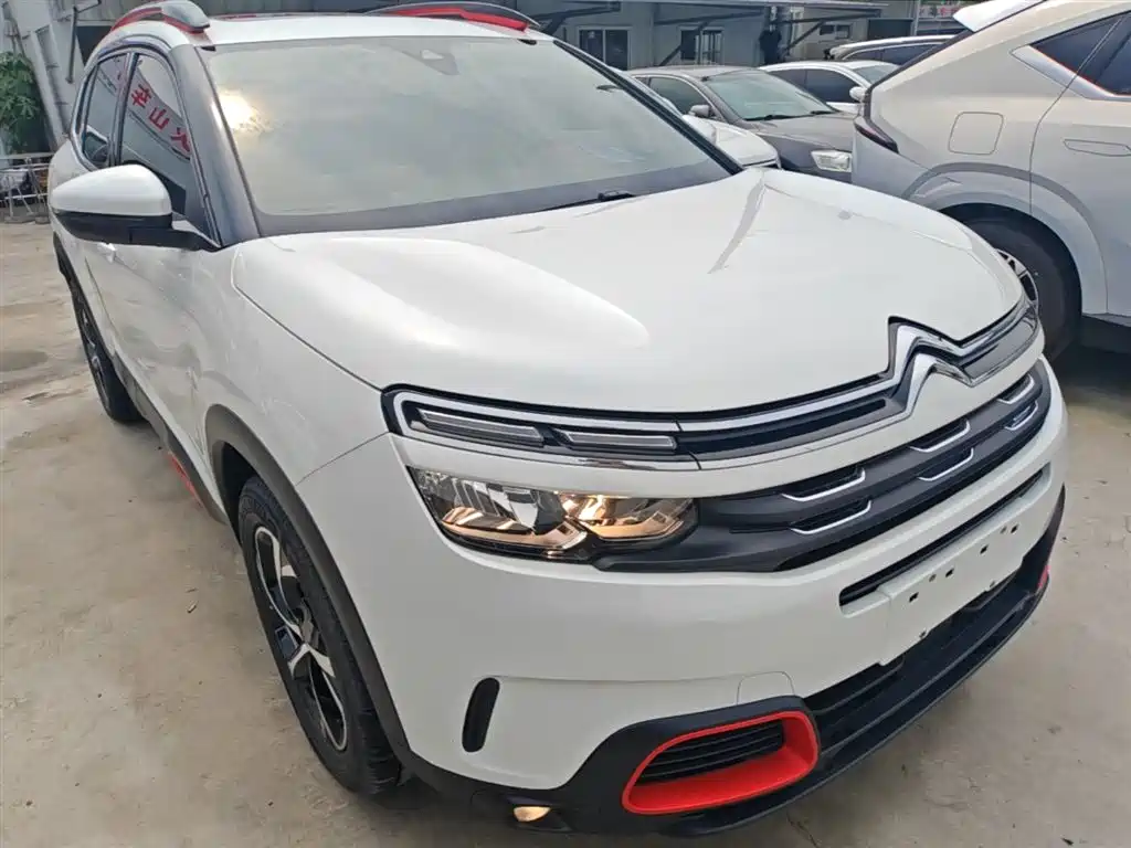 C5 Aircross 380 THP Luxury
