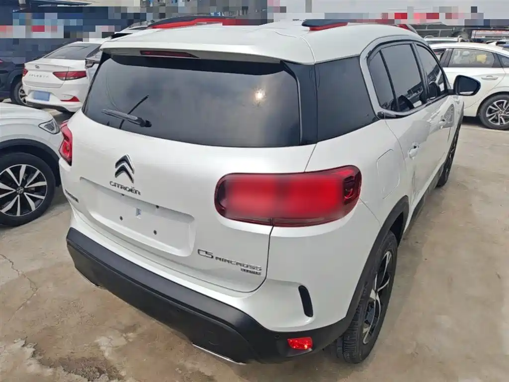 C5 Aircross 380 THP Luxury