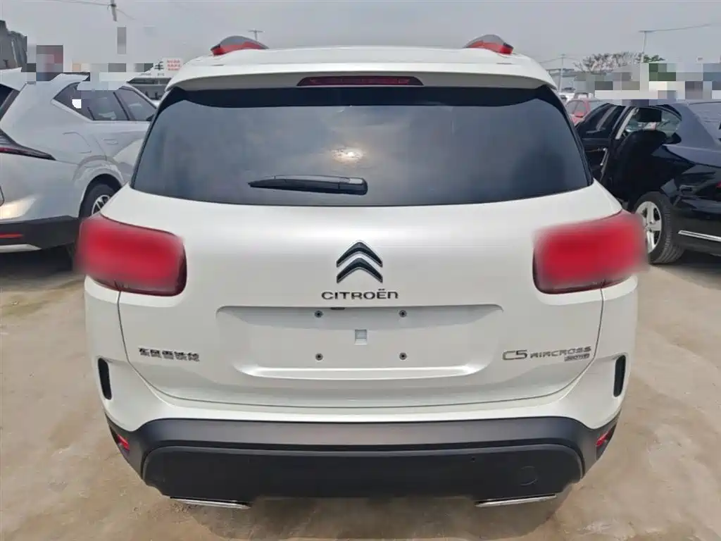 C5 Aircross 380 THP Luxury