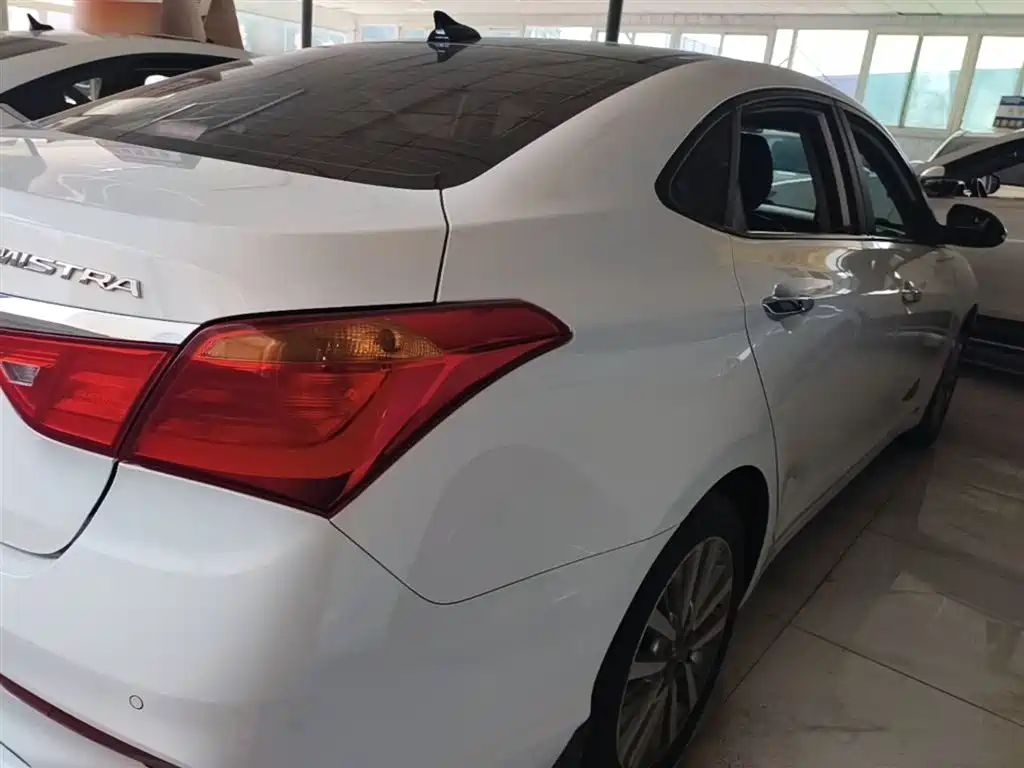 Mistra 1.8 L Auto Intelligent GLS CN-V