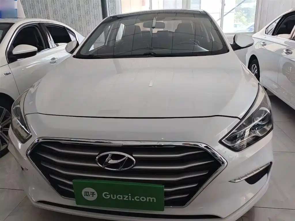 Mistra 1.8 L Auto Intelligent GLS CN-V
