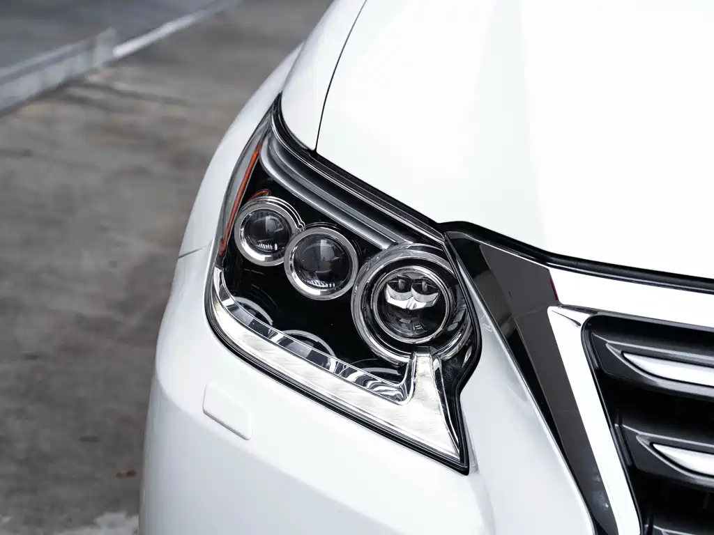 Lexus GX 400 Distinguished