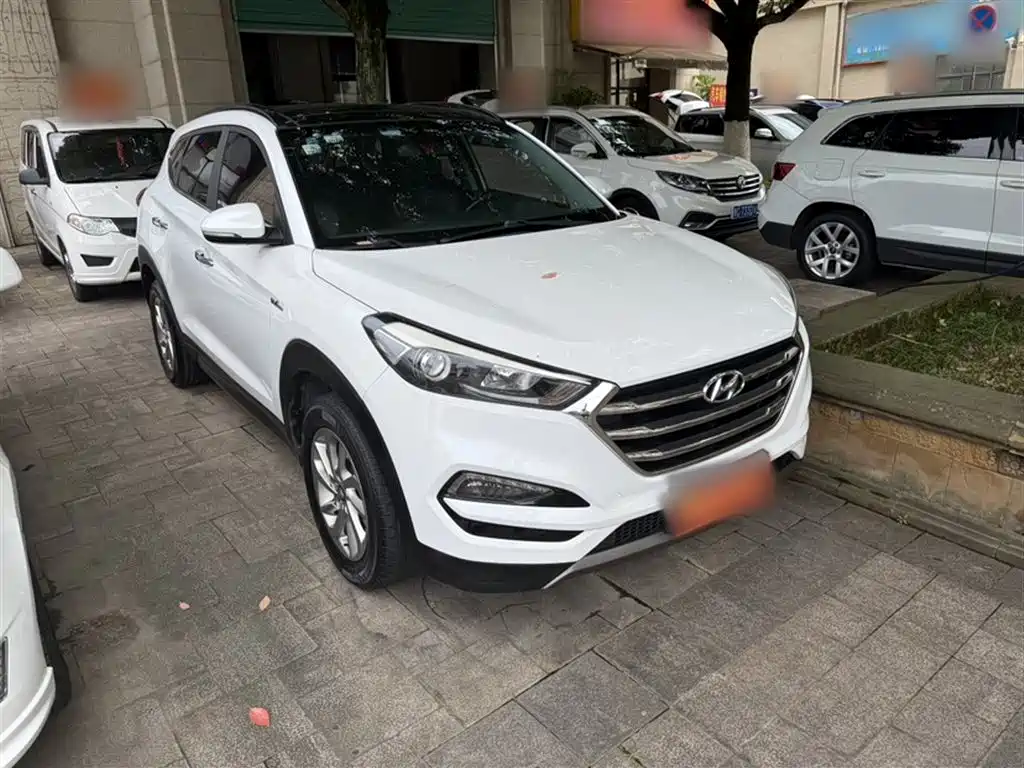 Tucson 1.6 T DCT 2 WD Intelligent