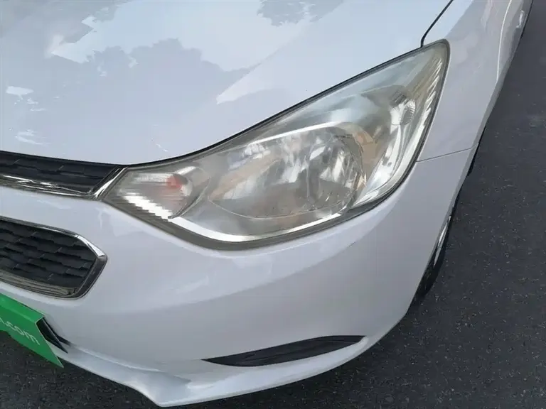 Chevrolet Sail Sail 3 1.3 L AMT Ideal