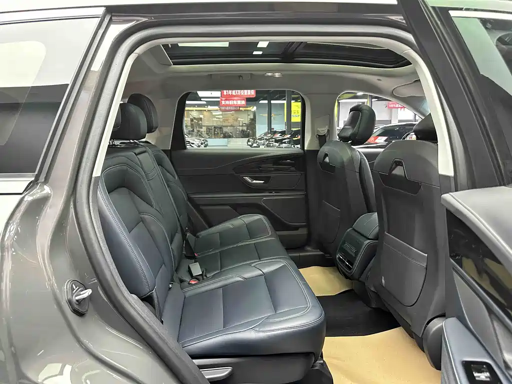 Nautilus 2.0 T 4 WD Comfort Supreme
