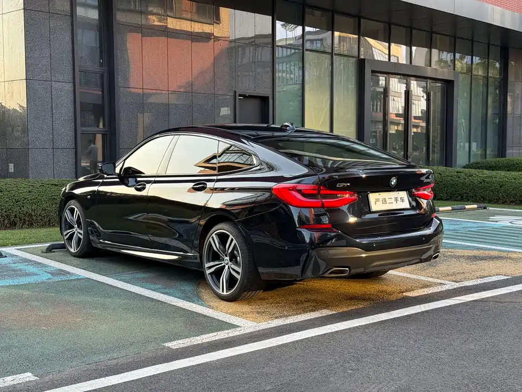 BMW 6 Series GT 630 i M Sport Package