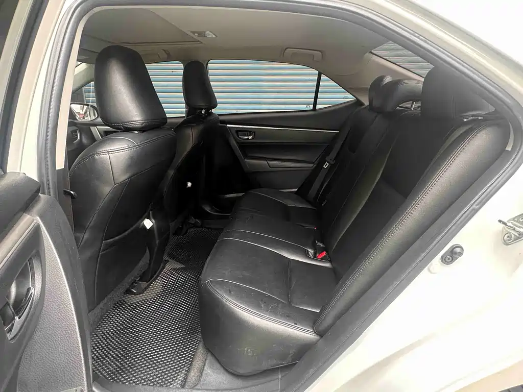 Levin 1.6 G CVT Elite