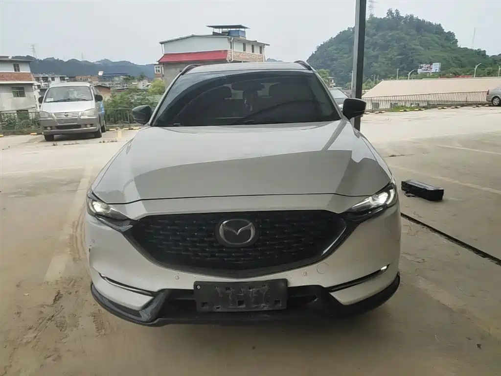 Mazda CX-5 2.0 L Auto 2 WD Black Knight