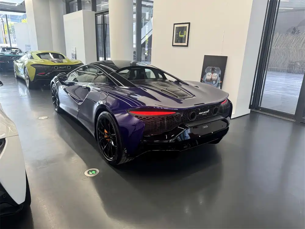 Artura 3.0 T Hybrid Coupe