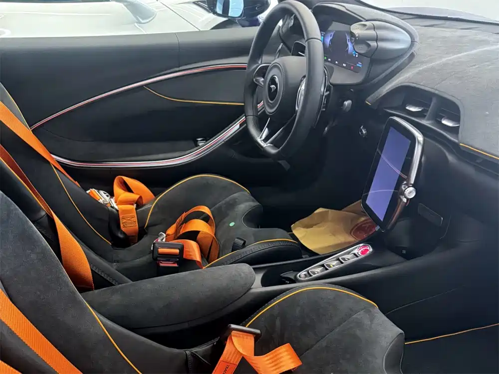 Artura 3.0 T Hybrid Coupe